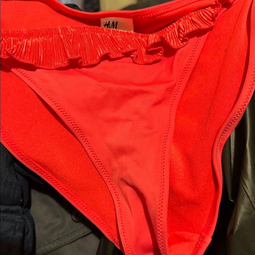 H&M Pink Bikini Ruffle Bottom